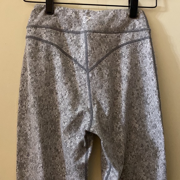 Gymshark Dry Fleur Texture Gray Leggings Size S - Picture 7 of 14